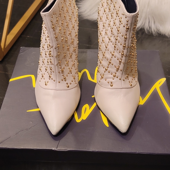 London Trash Heeled Studded Boots Booties Size 8 - Picture 3 of 9